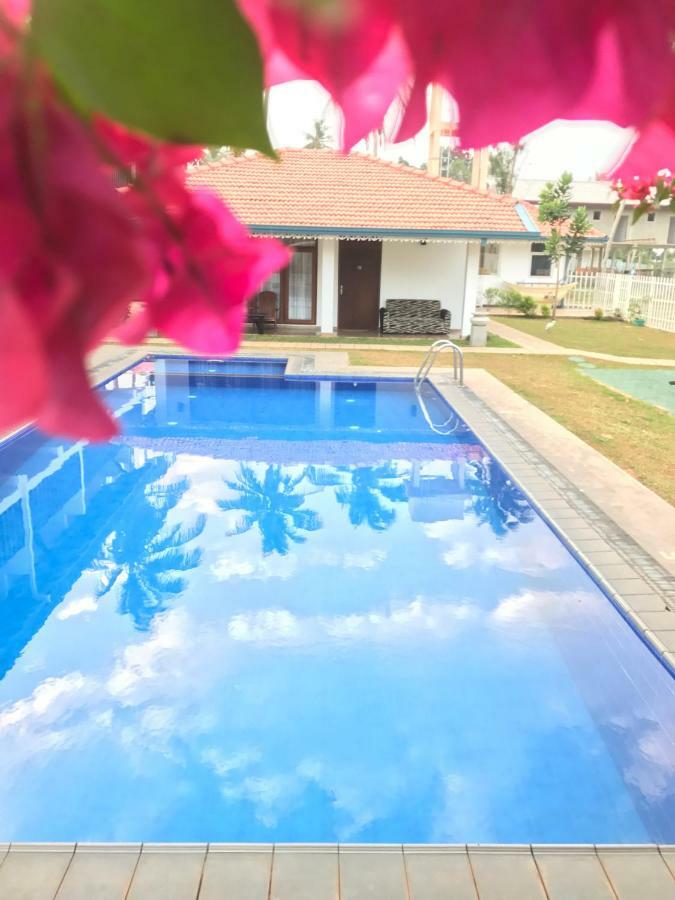 White Rose Beach Resort Маравила Экстерьер фото